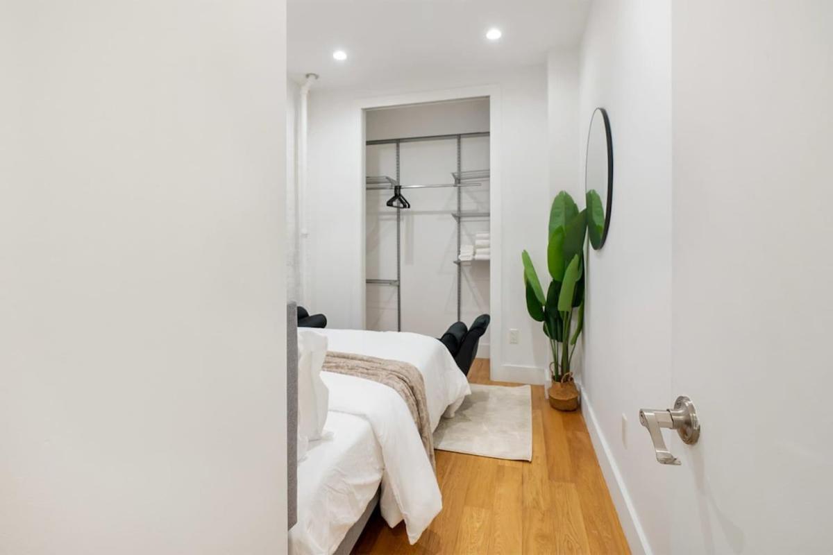 1290-6 Newly Renovated 2 Bedrooms In Ues Appartement